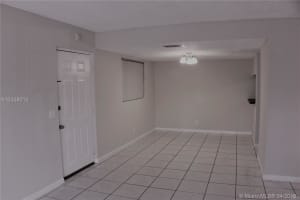 10421 Mahogany Key Cir, Miami, FL 33196, Sold 04/25/18