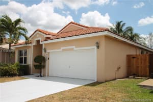16566 SW 76th St, Miami, FL 33193, Sold 08/01/18