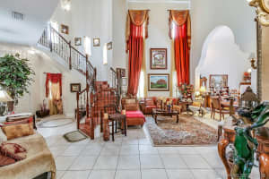 6814 NW 113th Pl, Doral, FL 33178, Sold 10/09/18