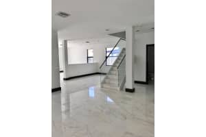 11400 NW 87th Ln, Doral, FL 33178, Sold 11/30/18
