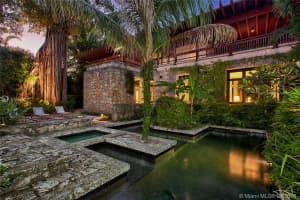 4080 Douglas Rd, Miami, FL 33133, Sold 05/31/18