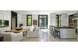 4080 Douglas Rd, Miami, FL 33133, Sold 05/31/18