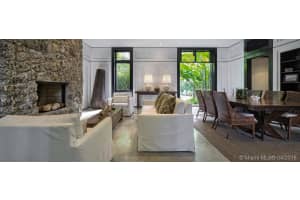 4080 Douglas Rd, Miami, FL 33133, Sold 05/31/18