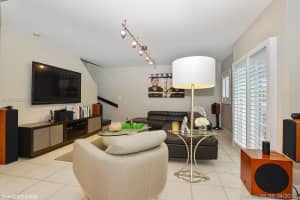 120 Jefferson Ave, Miami Beach, FL 33139, Sold 01/29/19