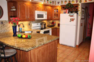 8610 SW 156th Ct, Miami, FL 33193, Sold 05/29/18