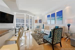 4779 Collins Ave, Miami Beach, FL 33140, Sold 12/21/18