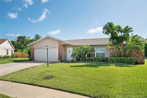 1460 Woodcrest Rd E, West Palm Beach, FL 33417, Sold 05/16/18