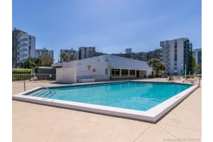 3475 N Country Club Dr, Miami, FL 33180, Sold 06/19/18