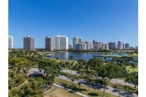 3475 N Country Club Dr, Miami, FL 33180, Sold 06/19/18