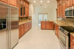 5634 NW 104th Ct, Doral, FL 33178, Sold 08/13/18