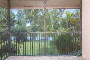 10445 NW 11th St, Pembroke Pines, FL 33026, Sold 05/31/18
