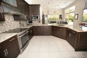203 Landings Blvd, Weston, FL 33327, Sold 06/19/18