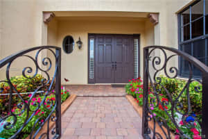 8705 NW 41st St, Hollywood, FL 33024, Sold 03/12/19