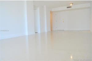 1251 NE 108th St, Miami, FL 33161, Sold 06/06/18