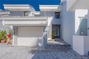 303 Poinciana Island Dr, Sunny Isles Beach, FL 33160, Sold 04/20/21