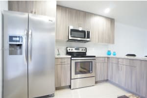 610 NW 108th Terrace, Pembroke Pines, FL 33026, Sold 05/30/18