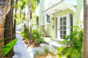 1561 Lenox Ave, Miami Beach, FL 33139, Sold 08/24/18