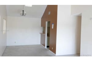 10441 Mahogany Key Cir, Miami, FL 33196, Sold 05/25/18