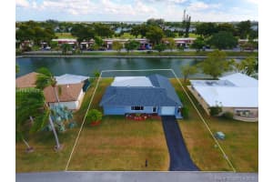 9510 NW 66th St, Tamarac, FL 33321, Sold 05/25/18