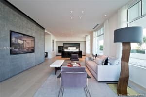 300 Collins Ave #4b, Miami Beach, FL 33139, Sold 06/18/18