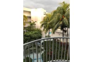 8251 NW 8th St, Miami, FL 33126, Sold 06/01/18