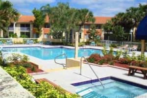 1054 The Pointe Dr, West Palm Beach, FL 33409, Sold 01/15/19