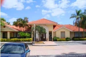 1054 The Pointe Dr, West Palm Beach, FL 33409, Sold 01/15/19