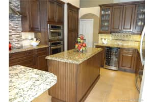 236 Landings Blvd, Weston, FL 33327, Sold 07/13/18