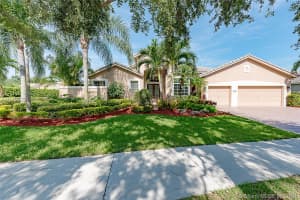 236 Landings Blvd, Weston, FL 33327, Sold 07/13/18