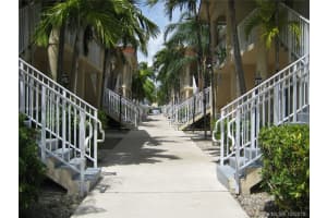 6962 NW 179th St, Hialeah, FL 33015, Sold 01/07/19