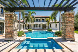 2903 Lake Ridge Ln, Weston, FL 33332, Sold 07/01/19