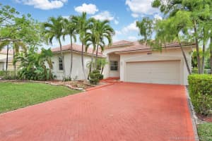 4857 NW 72nd Pl, Coconut Creek, FL 33073, Sold 10/12/18