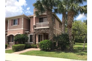 8221 SW 25th Ct, Miramar, FL 33025, Sold 08/13/18
