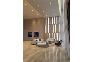 5300 Paseo Blvd, Doral, FL 33166, Sold 09/04/18