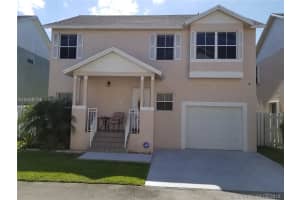 560 NW 102nd Ave, Pembroke Pines, FL 33026, Sold 07/31/18