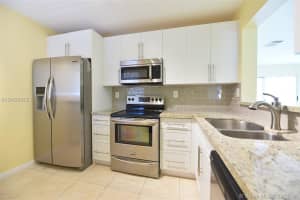 4756 NW 114th Ave, Doral, FL 33178, Sold 05/25/18