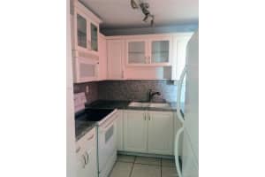 8201 NW 8th St, Miami, FL 33126, Sold 07/27/18
