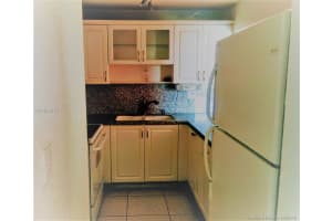 8201 NW 8th St, Miami, FL 33126, Sold 07/27/18