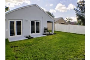 4300 SW 72nd Way, Davie, FL 33314, Sold 06/22/18