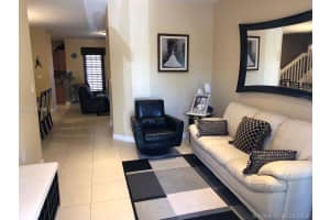 10325 NW 32nd Terrace, Doral, FL 33172, Sold 09/21/18
