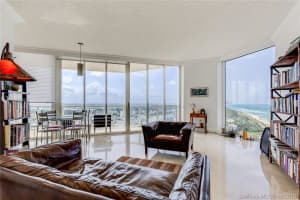 7330 Ocean Terrace # Lph-D, Miami Beach, FL 33141, Sold 11/30/18