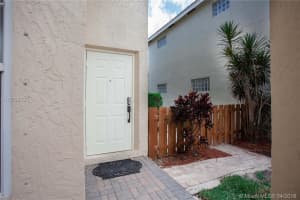 5780 S Sable Cir, Margate, FL 33063, Sold 09/12/18
