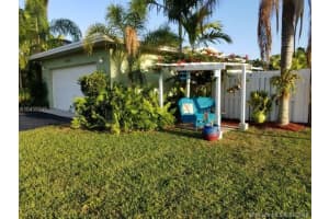 11010 NW 16th St, Pembroke Pines, FL 33026, Sold 05/30/18
