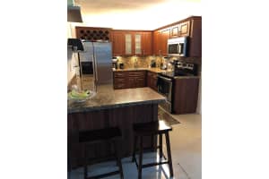 5555 Collins Ave #7f, Miami, FL 33140, Sold 07/13/18