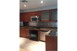 18360 NE 30th Ct, Aventura, FL 33160, Sold 08/01/18