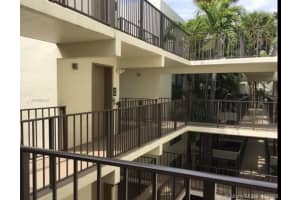 20381 NE 30th Ave, Miami, FL 33180, Sold 10/02/19