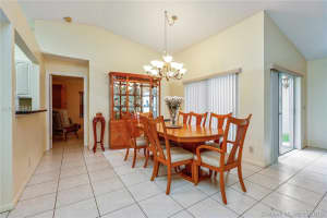 365 S Ketch Dr, Sunrise, FL 33326, Sold 07/30/18