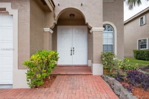 8032 SW 119th Ct, Miami, FL 33183, Sold 06/22/18
