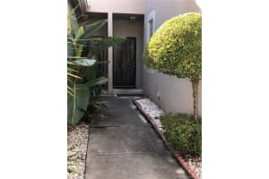 1121 Sorrento Dr, Weston, FL 33326, Sold 11/15/18