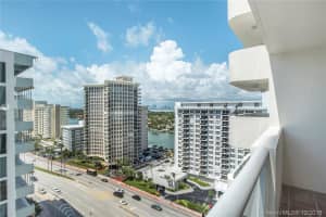 5757 Collins Ave # 305, Miami Beach, FL 33140, Sold 12/04/18